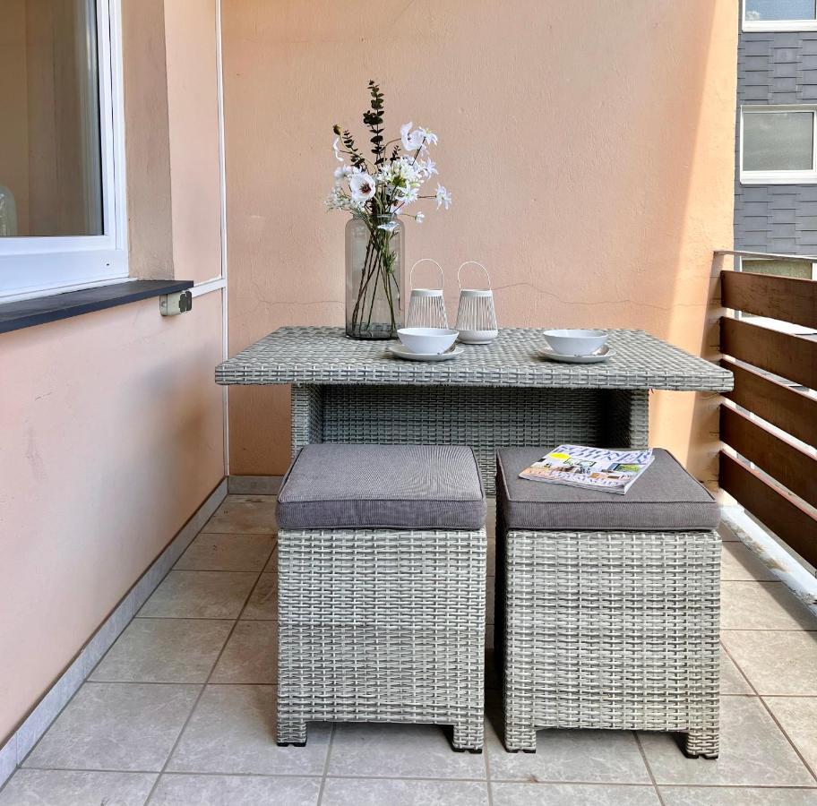 Sabe Apartment: Balcony + Free Parking + Netflix Wuppertal Exterior photo